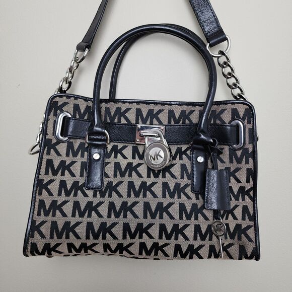 Michael Kors Lock and Key Signature Monogram Handbag Shoulder Bag Purse - Picture 2 of 9